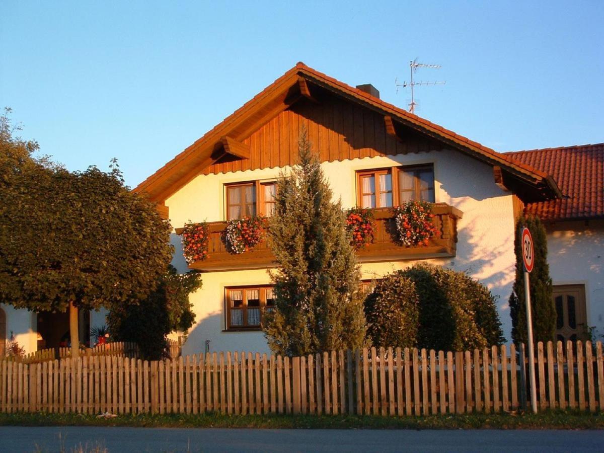 Landhaus Petra Bad Füssing Exteriör bild